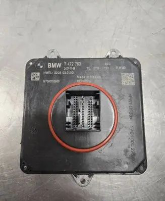 BMW X3 G01 LED ballast control module 7472763