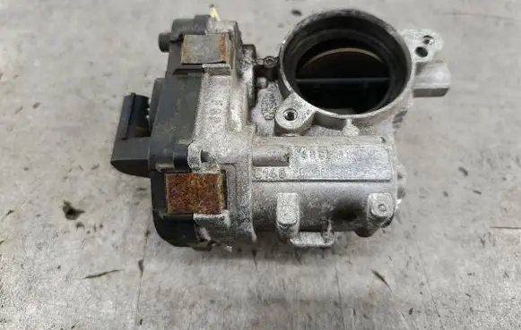 Opel Zafira B Throttle body valve 48CPD1