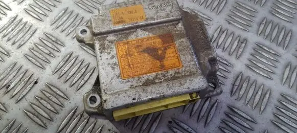 Mazda 323 F Airbag control unit/module B25E57K30B 9C16B