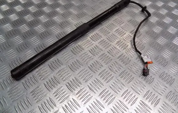 Volvo XC60 Tailgate strut 