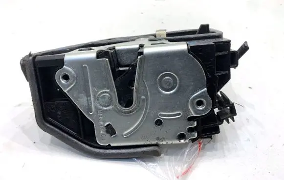 BMW 3 GT F34 Front door lock 