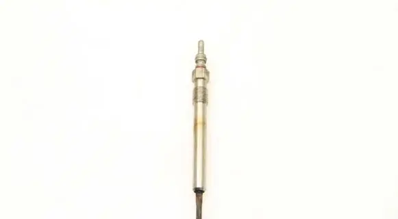 Volkswagen Tiguan Glow plug 03L963319