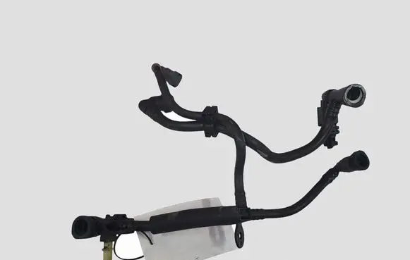 Peugeot 508 Fuel line pipe
