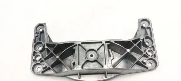 BMW 5 E60 E61 Gearbox mounting bracket 6761106