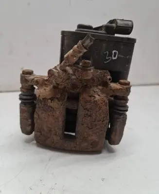 Volvo V70 Rear brake caliper 9034T478