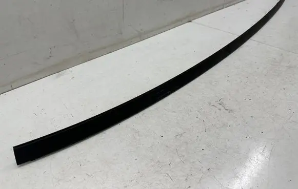 Mercedes-Benz CLA C118 X118 Roof trim bar molding cover A1186906000