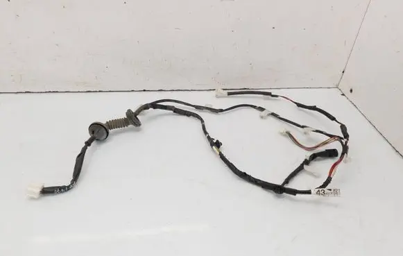 Daihatsu Sirion Front door wiring loom 82151B1060