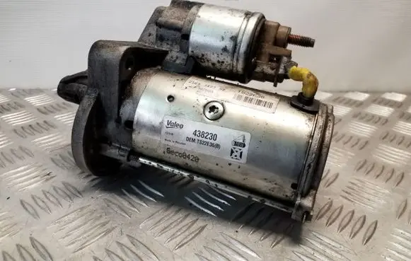 Volvo V40 Starter motor TS22E36 438230