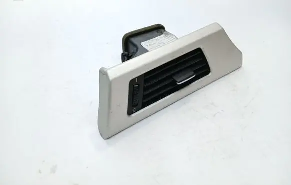 BMW 3 E90 E91 Dash center air vent grill 69226330