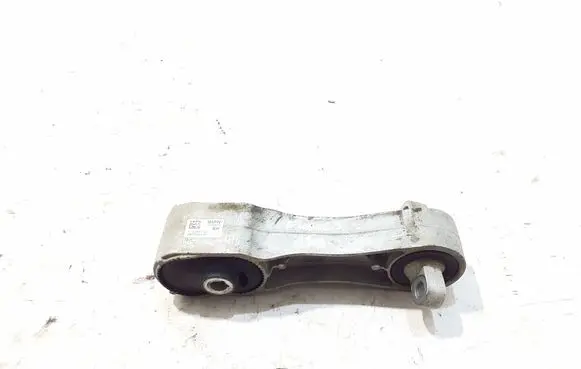BMW 1 F40 Engine mount bracket 9454384