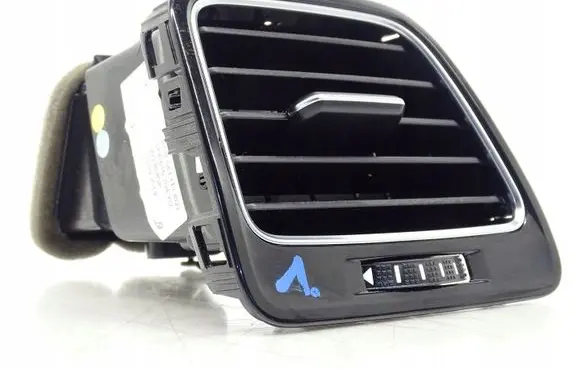 Volkswagen Scirocco Dashboard side air vent grill/cover trim 1K8819704