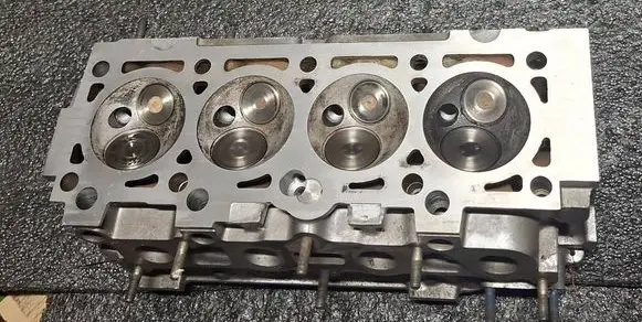 Ford Escort Engine head 81SM6090ANH
