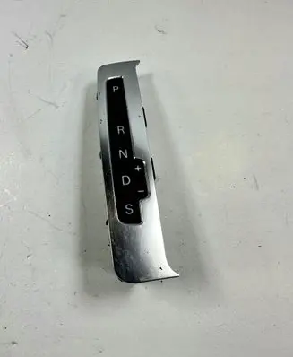 Audi A6 S6 C6 4F Voltmeter 