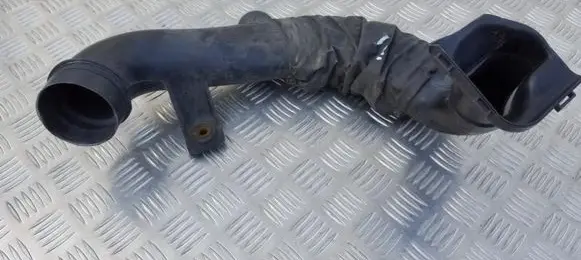 KIA Rio Air intake hose/pipe 282101G0001E000