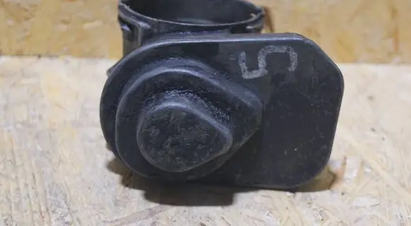 Audi A3 S3 8P Throttle valve 038128063G