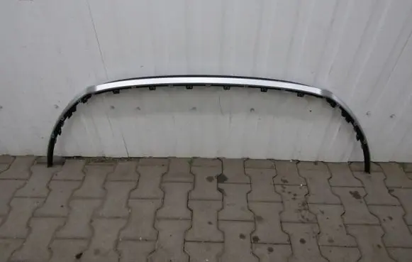 KIA Niro Front bumper upper radiator grill 865B5