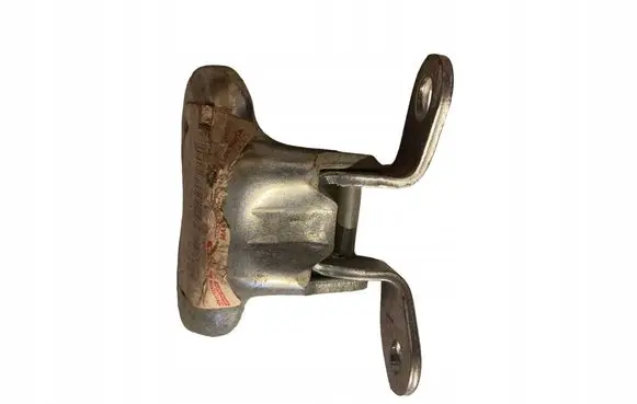 Toyota Hilux (AN10, AN20, AN30) Rear door upper hinge 687600K020