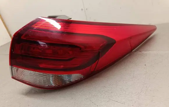 Hyundai i40 Rear/tail lights 924023Z5
