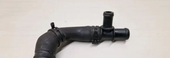 Volkswagen Golf IV Engine coolant pipe/hose PA666F30 202016