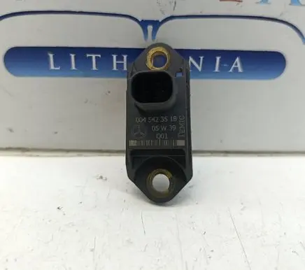 Mercedes-Benz CLS C219 Acceleration sensor 0045423518