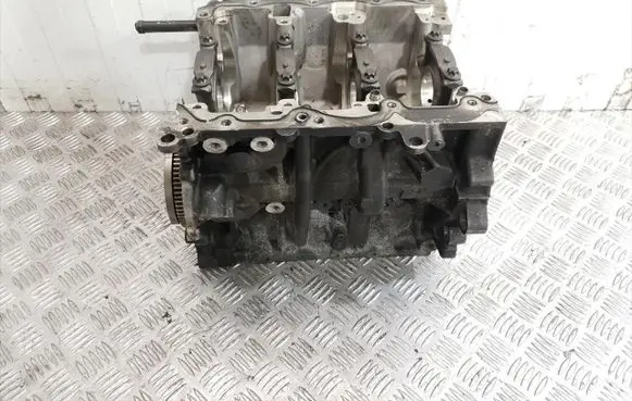 Mini One - Cooper R56 Engine block B38A12A 8513372 8604479
