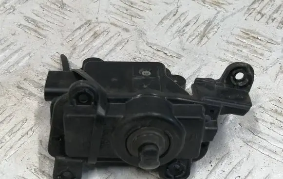 Hyundai Kona I Fuel tank cap lock 230220 0526