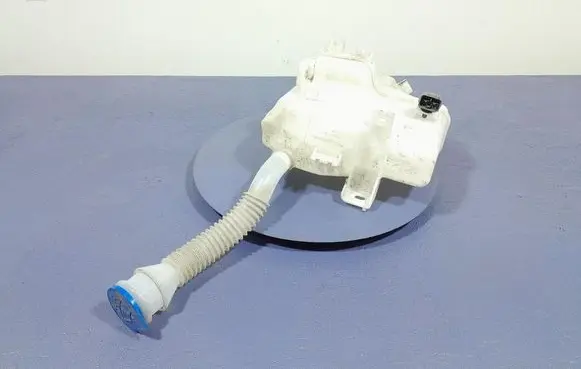 Mazda CX-5 Windshield washer fluid reservoir/tank KD3567480