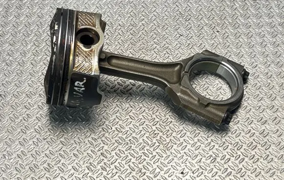 Subaru Forester SK Piston 12100AA540 12113AA151 B5EF