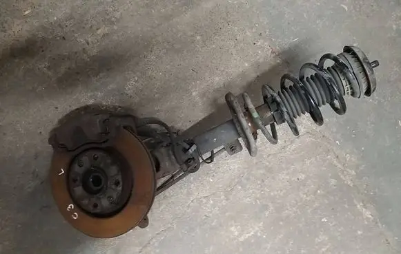 Citroen C3 Picasso Front wheel hub spindle knuckle