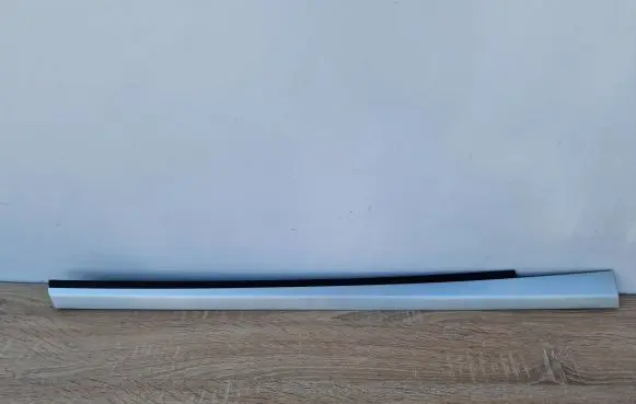 Mercedes-Benz E W238 Rubber seal rear door window/glass A2386700901