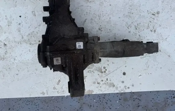 Mercedes-Benz ML W166 Front differential A1663300200
