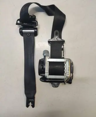 Volvo V60 Front seatbelt 616155800
