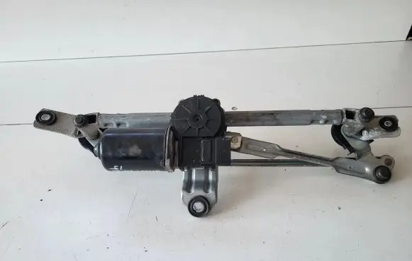 Hyundai Santa Fe Wiper motor