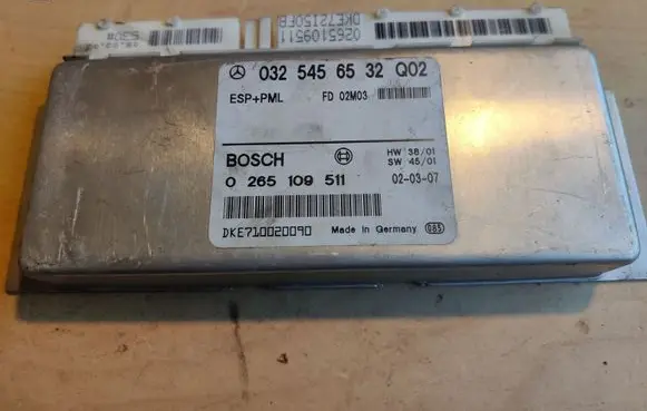Mercedes-Benz E W211 ESP (stability system) control unit 0325456532 0265109511