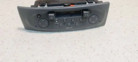 Renault Scenic I Radio/CD/DVD/GPS head unit 7700434424 22DC25962P FD0200100068762