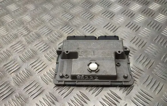 Skoda Fabia Mk2 (5J) Engine control unit/module 03E906019AD 03E906019C