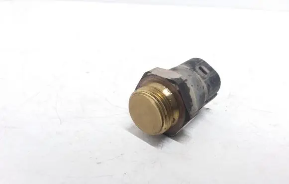 Coolant temperature sensor