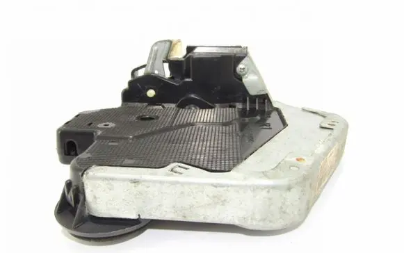 Honda Civic IX Front door lock 41133014750