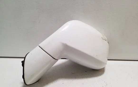 Chevrolet Orlando Front door electric wing mirror E13027481