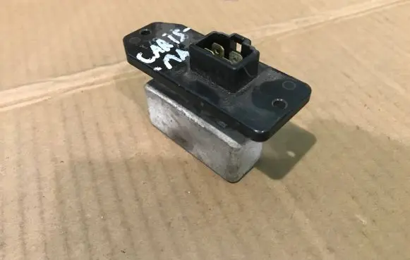Mitsubishi Carisma Heater blower motor/fan resistor