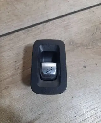 Mercedes-Benz C W205 Seat control switch A2059051403