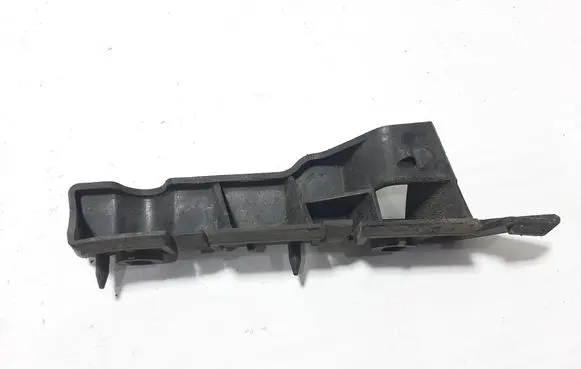 Audi A5 8T 8F Front bumper mounting bracket 8T0807284C