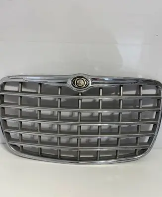 Chrysler 300 - 300C Front bumper upper radiator grill 04806455AA
