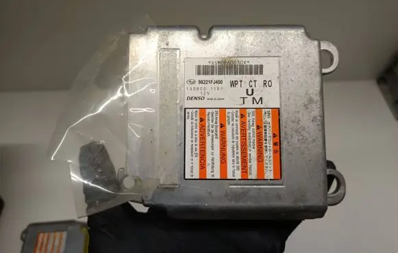 Subaru XV I Airbag control unit/module 98221FJ450