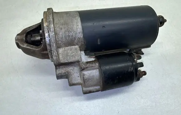 Opel Zafira A Starter motor 439967