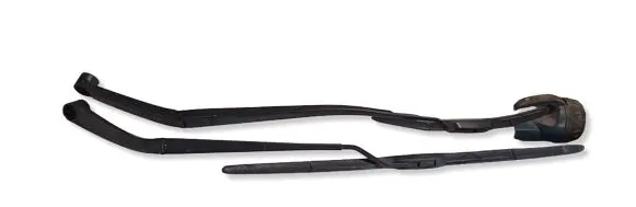 Hyundai Tucson TL Front wiper blade arm 