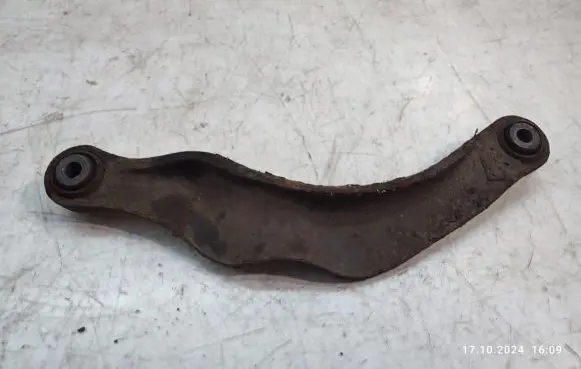 Volvo XC60 Rear control arm