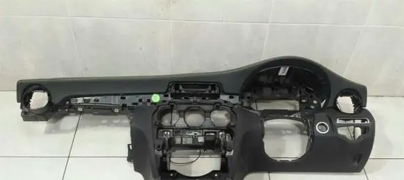 Mercedes-Benz C W205 Dashboard A2056805500
