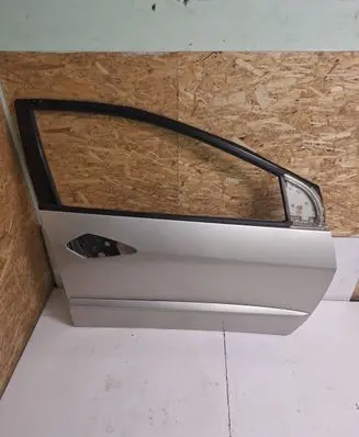 Honda Civic Front door