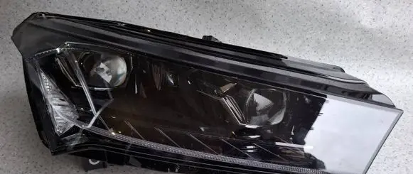 Skoda Enyaq iV Headlight/headlamp 5LB941016G 1EX01477382